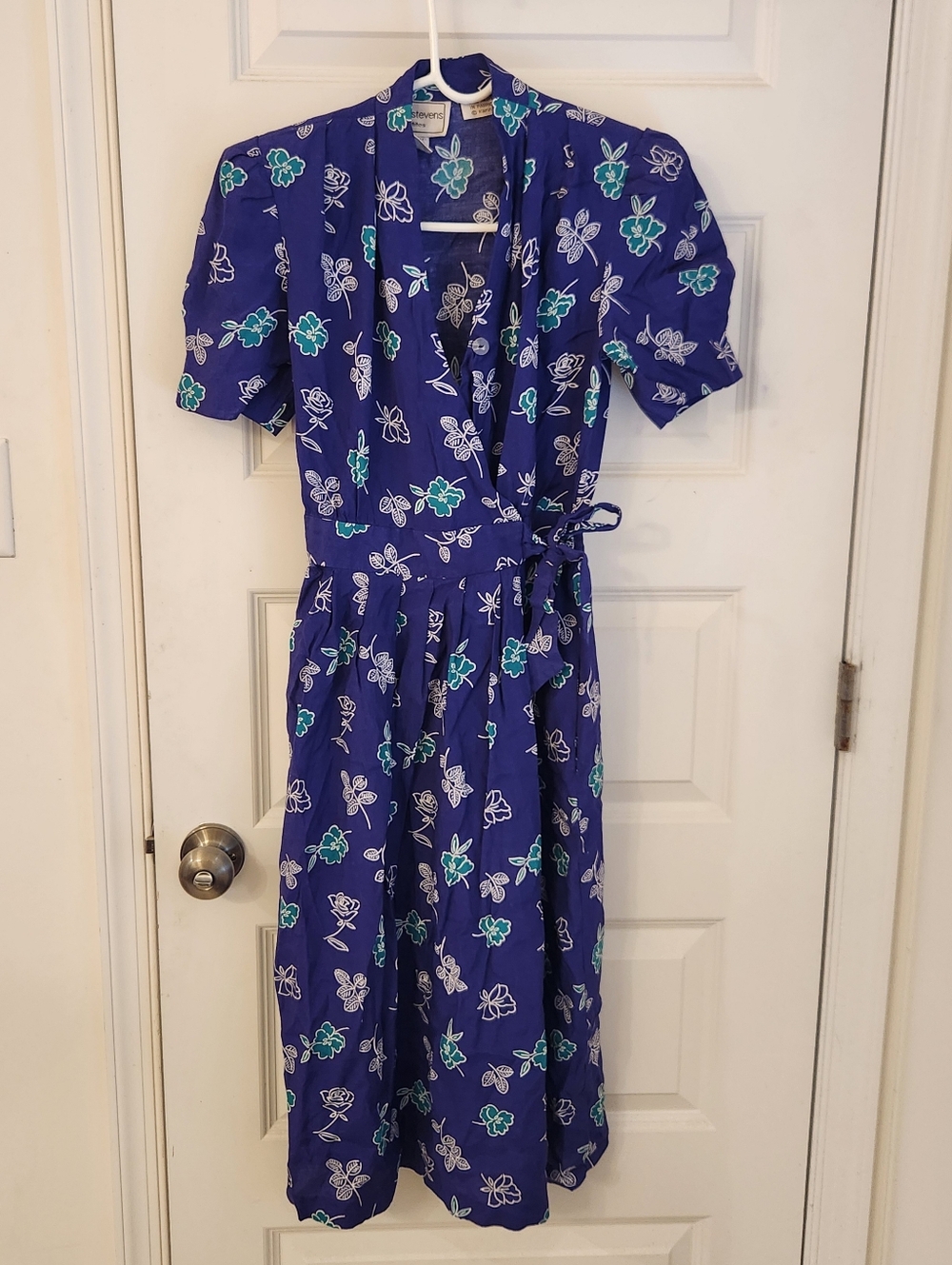 Vtg Purple Floral Short Sleeve Midi Wrap Dress Size 6 P Karen Stevens #N1301